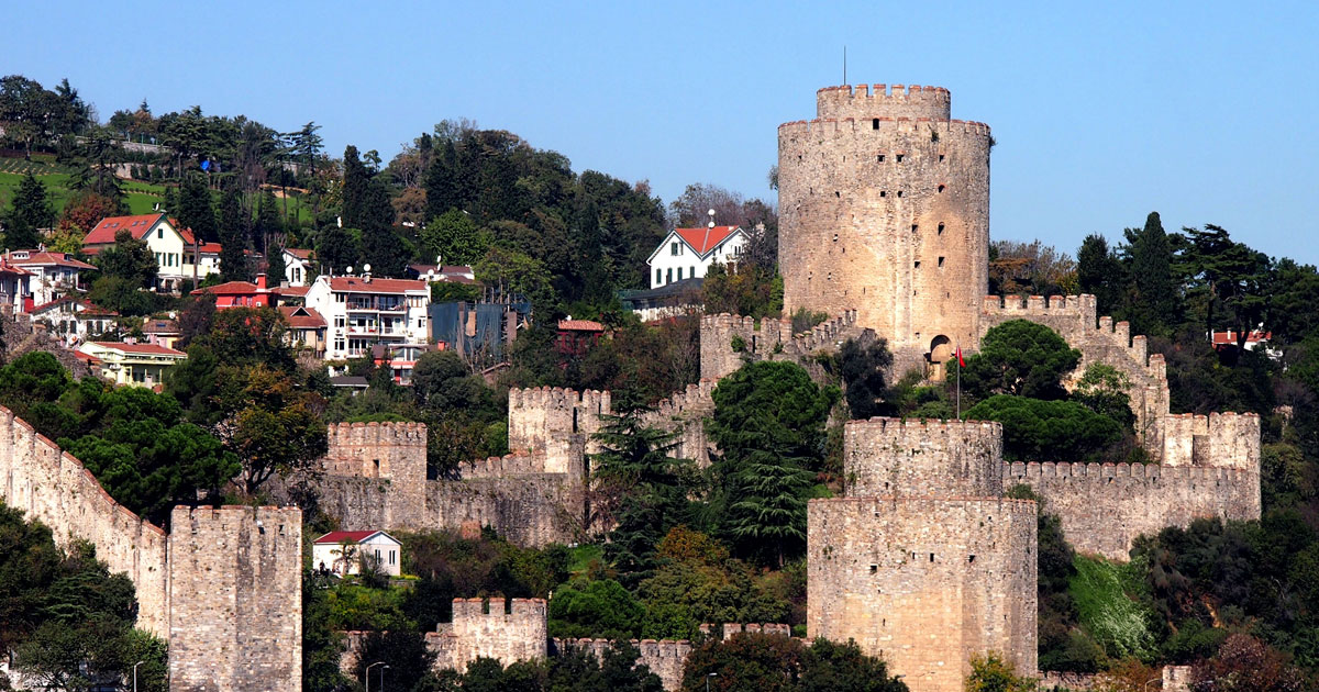 Çeşme Kalesi ve Tarihi