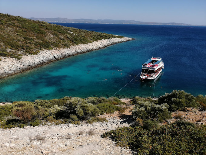 Çeşme Tekne Turu