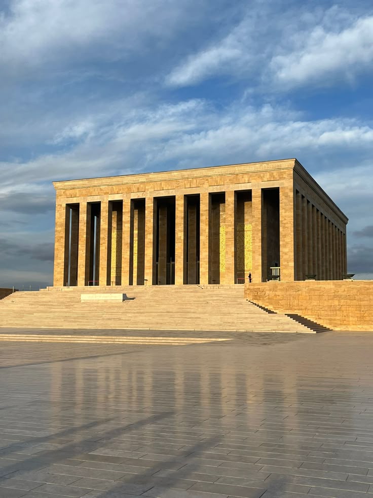 İzmir Çıkışlı Günübirlik Ankara Anıtkabir Turları, 2025 Kahvaltı Dahil