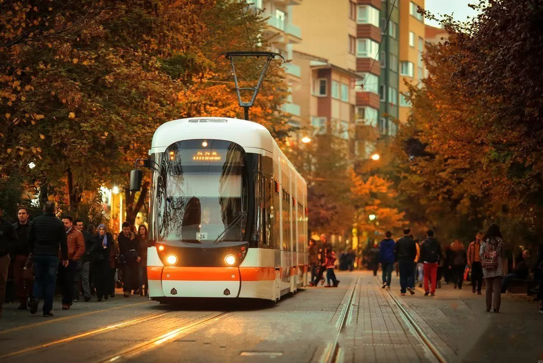 İzmir Çıkışlı Ankara ve Eskişehir Turu (1 Gece Konaklamalı)