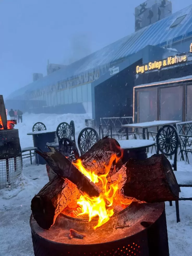 İzmir Çıkışlı Günübirlik Uludağ Kayak ve Gölyazı Turu( Kahvaltı Dahil)