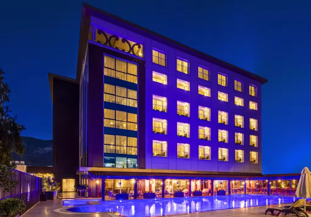 İzmir Çıkışlı Kıbrıs Turu (4 Gün 3 Gece)