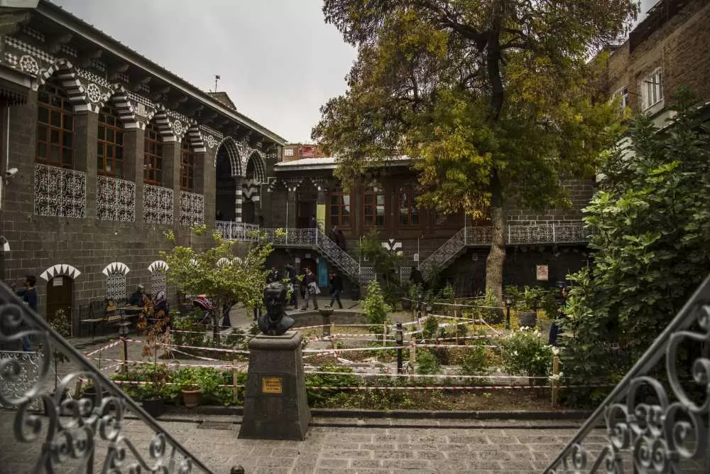 İzmir Çıkışlı Uçaklı Gap ve Diyarbakır Turu, Ara Tatil 2025