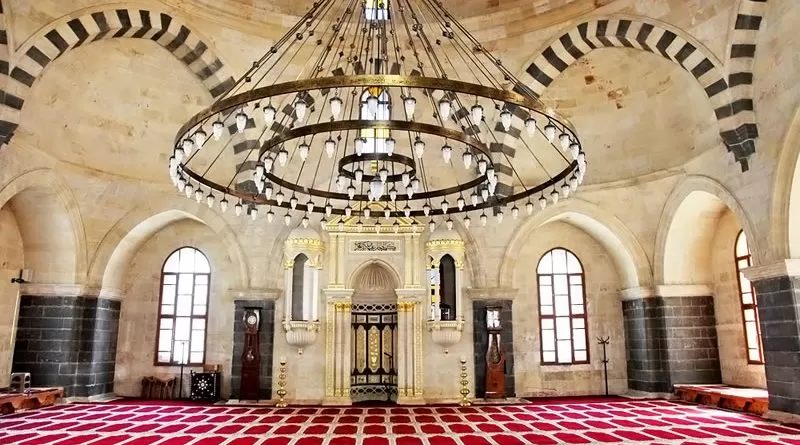 İzmir Çıkışlı Uçaklı Gap ve Diyarbakır Turu, Ara Tatil 2025