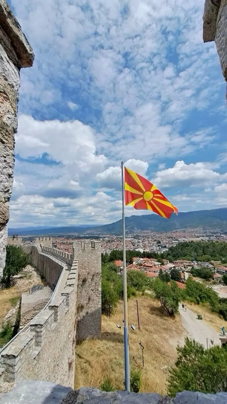 Uçaklı Vizesiz Kosovalı Büyük Balkan Turu (7 Gece Konaklama)