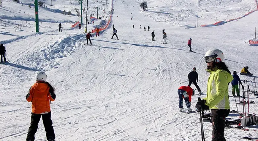 İzmir Çıkışlı Konaklamalı Uludağ Yılbaşı Turları 2025