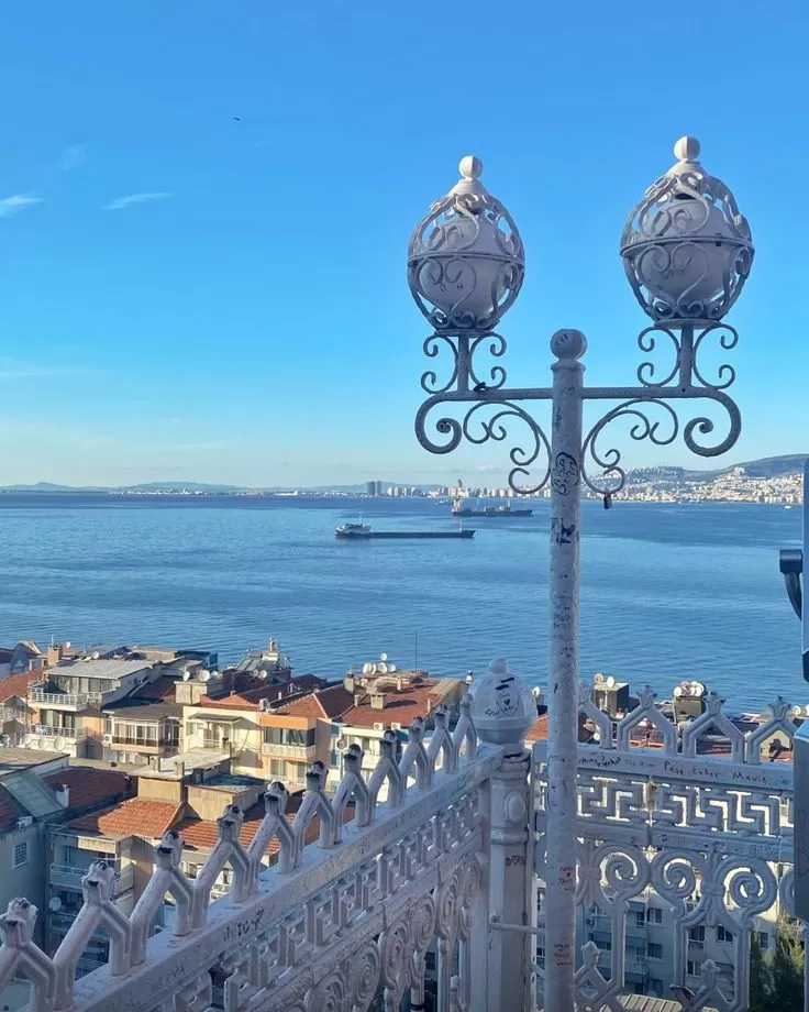 İzmir Vip Araç İle Tarihi Yerler Turu ( Özel )