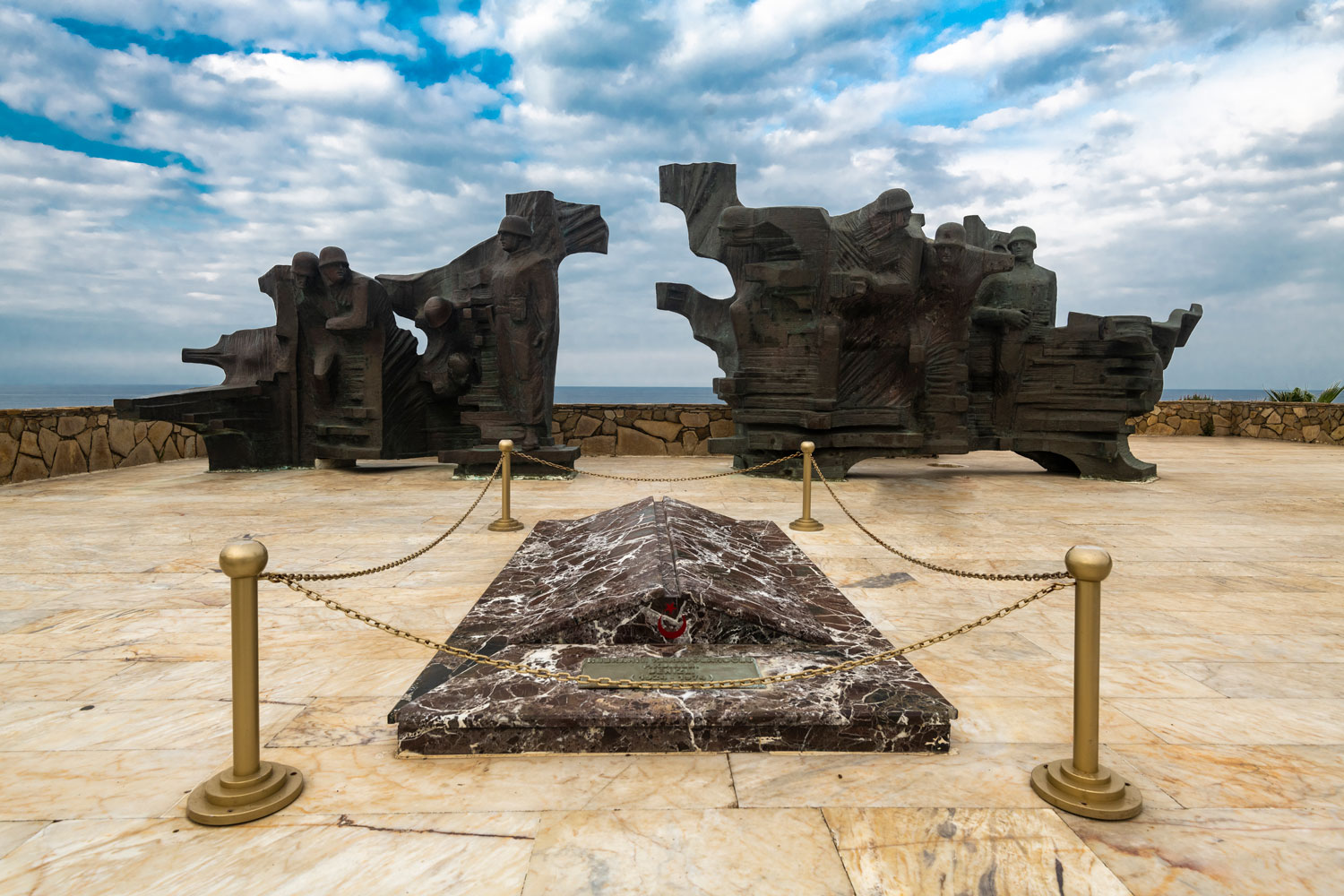 İzmir çıkışlı yılbaşı Kıbrıs turları