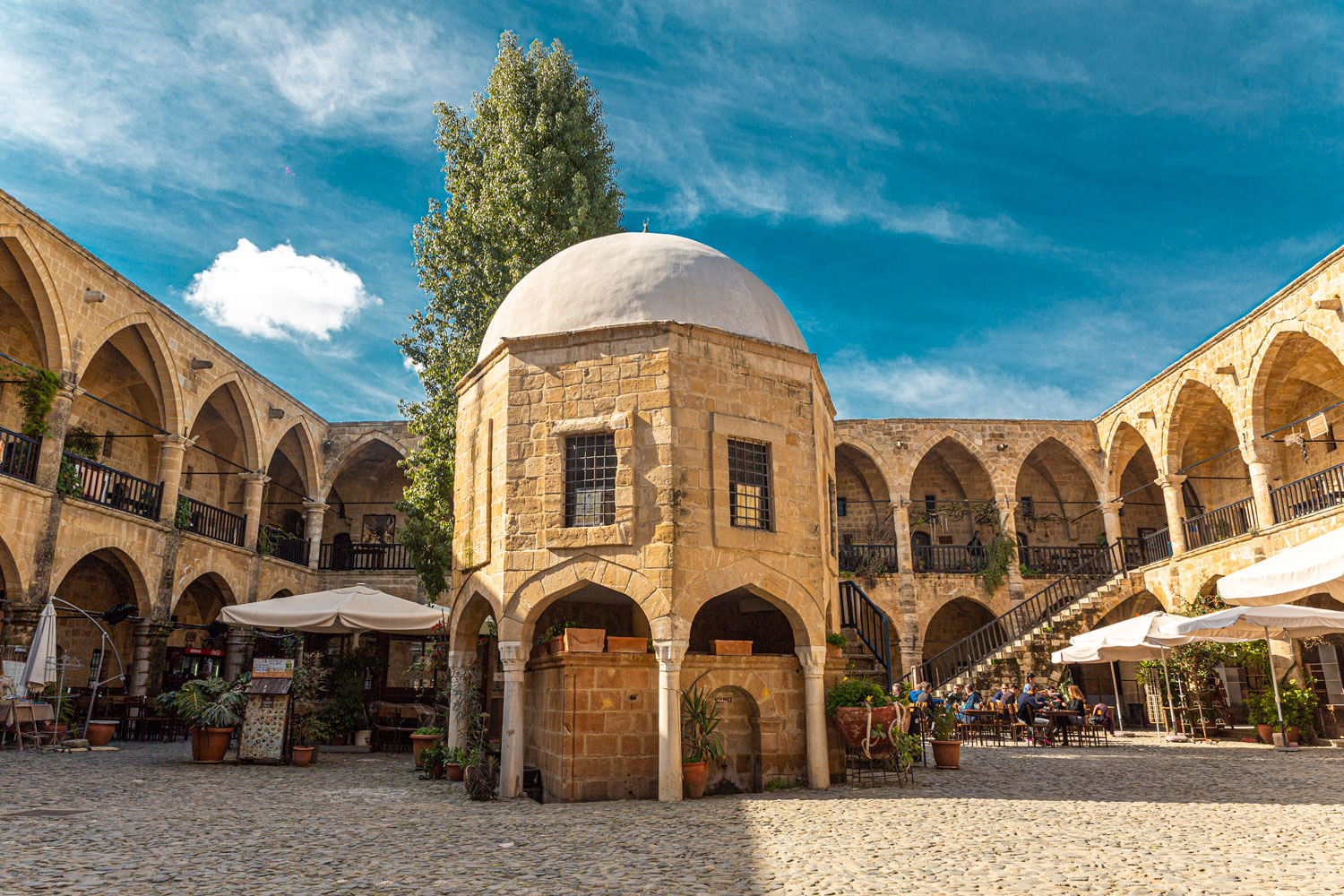 İzmir çıkışlı yılbaşı Kıbrıs turları