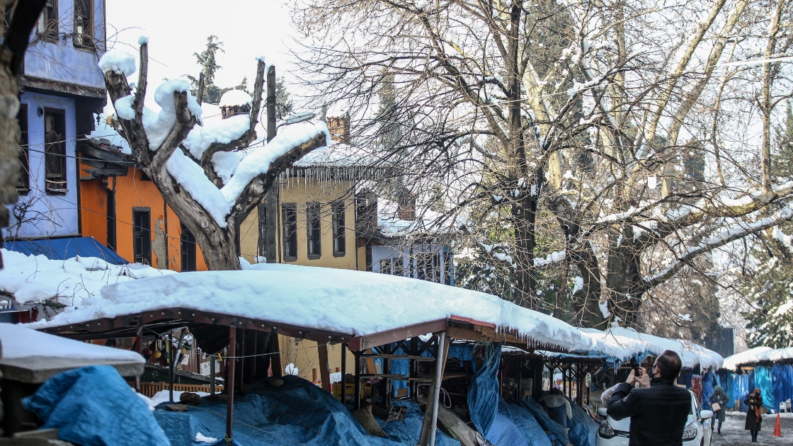 İzmir Çıkışlı Yılbaşı Uludağ Turu(2 Gece Sınırsız İçkili)