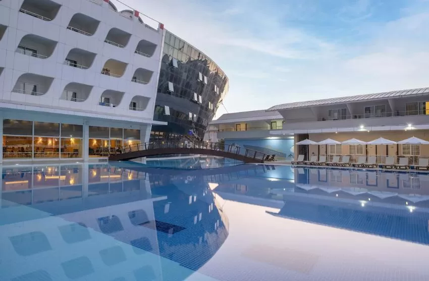 İzmir Çıkışlı Kurban Bayramı Antalya Otel Tatil Turu