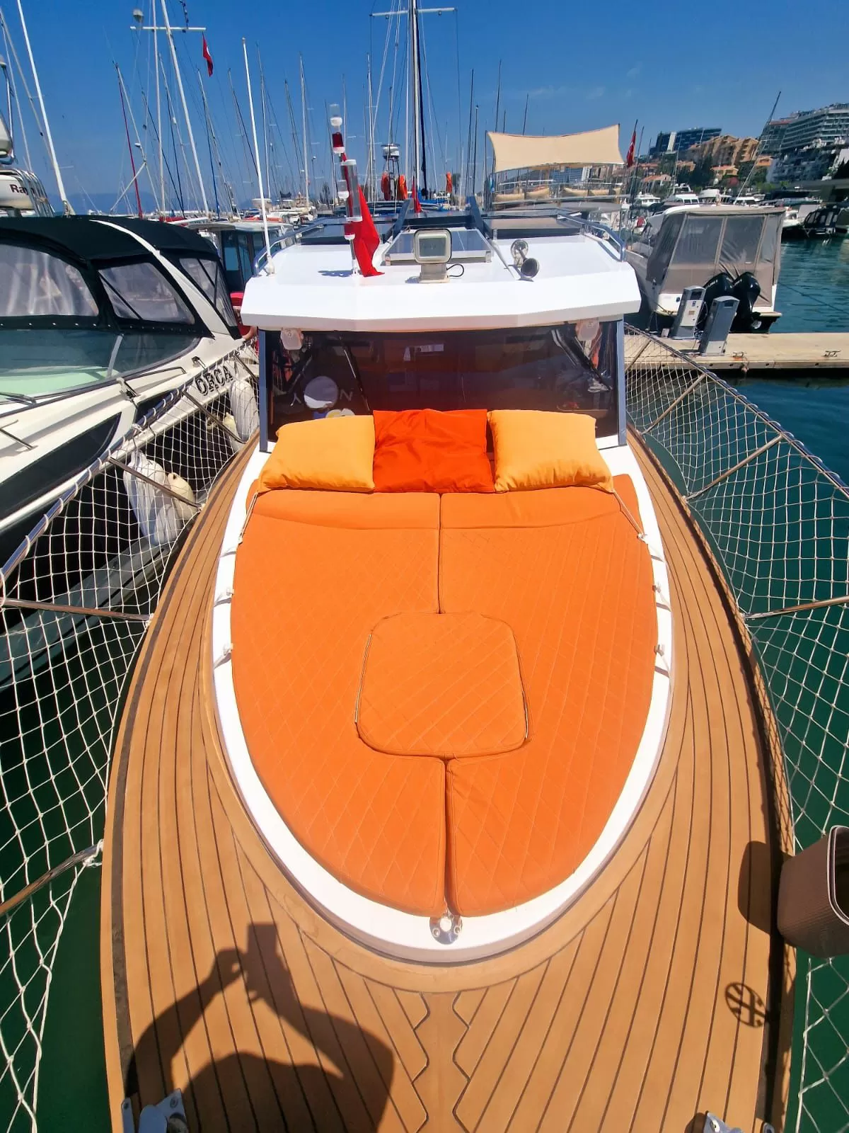 Kuşadası Yat Kiralama