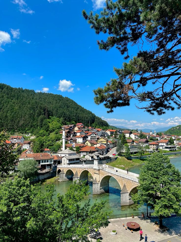 Uçaklı Vizesiz Büyük Balkan Turu, İzmir'den Direk Uçuş