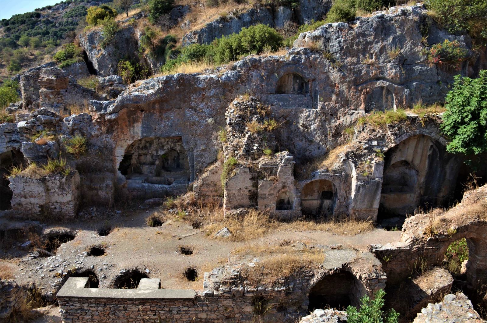 Yedi Uyuyanlar Mağarası